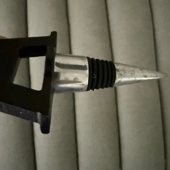 Pottery Barn Letter A Black Silver Wine Stopper Entertaining Details Decor Host - Picture 4 of 4